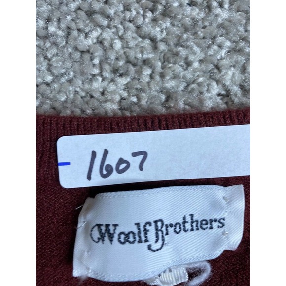 VINTAGE Woolf Brothers Sweater Mens Medium Red Orlon Acrylic Knit Made In USA - Picture 11 of 11